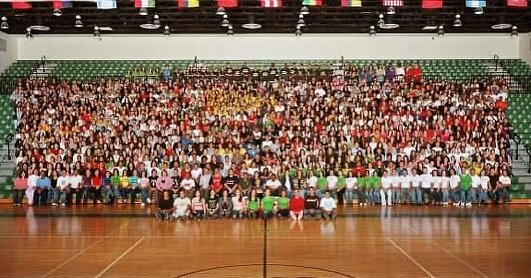Class of 2005 senior class photo